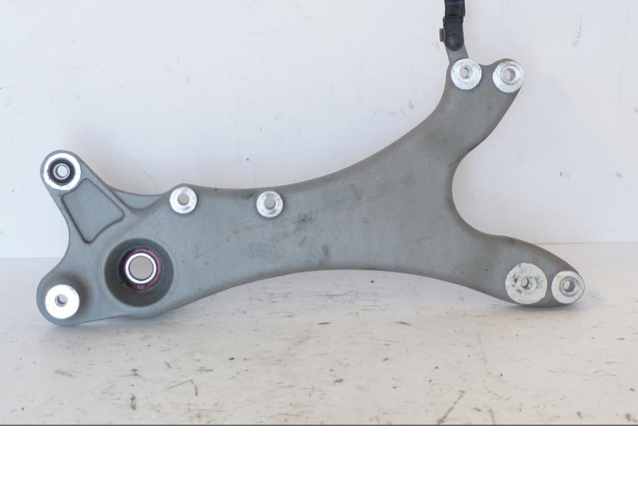 Framsidan på Sving från en Kymco Agility 125 -2019 scooter.