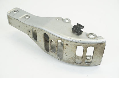 Vänster sida på Hasplåt från en BMW F 650 CS -2002 motorcykel.