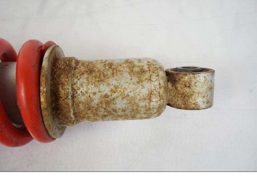 Extrabild1 på Stötdämpare från en Honda CBR 125 R -2006 motorcykel.