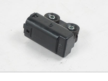 Höger sida på Tilt Sensor från en MV Agusta Dragster -2014 motorcykel.