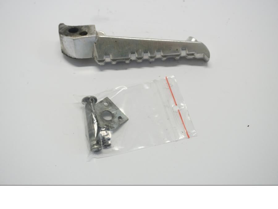 Baksidan på Fotpinne från en Yamaha MT-07 -2014 motorcykel.