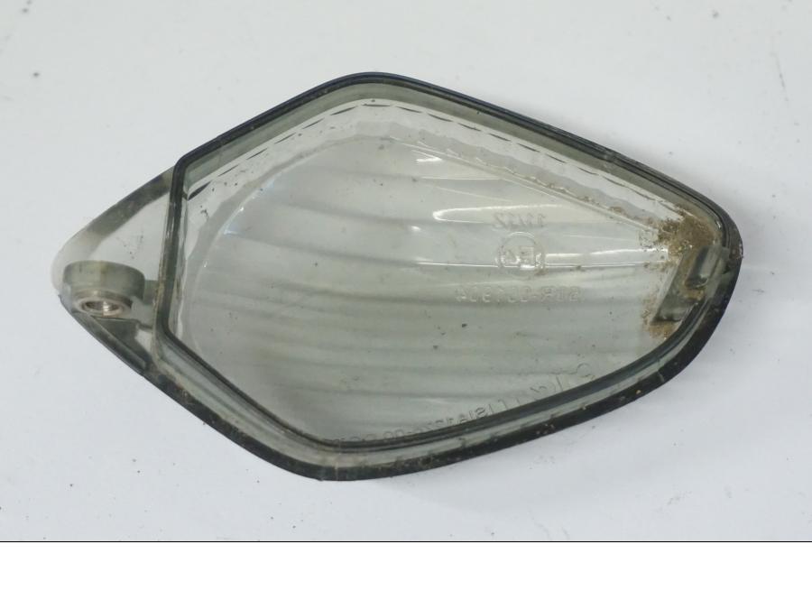 Höger sida på Blinkersglas från en Honda CB 500 X -2015 motorcykel.