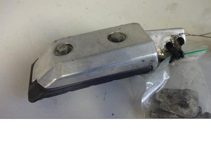 Vänster sida på Fotpinne från en Honda XL 1000 V -2008 motorcykel.