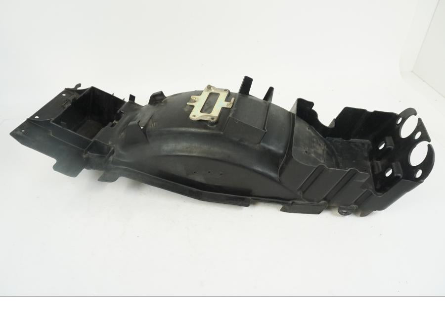 Baksidan på Undertail från en Kawasaki ZZR 1100 -1994 motorcykel.