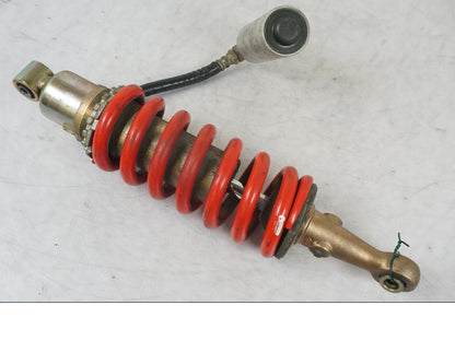 Extrabild4 på Stötdämpare från en Triumph Daytona 955I -2000 motorcykel.