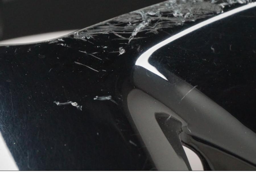 Höger sida på Sidkåpa från en Kawasaki ER-6N ABS -2010 motorcykel.