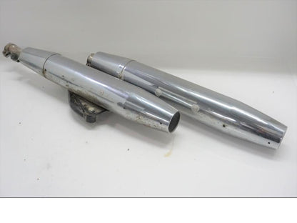 Framsidan på Ljuddämpare från en Yamaha XVZ 1300 -1997 motorcykel.