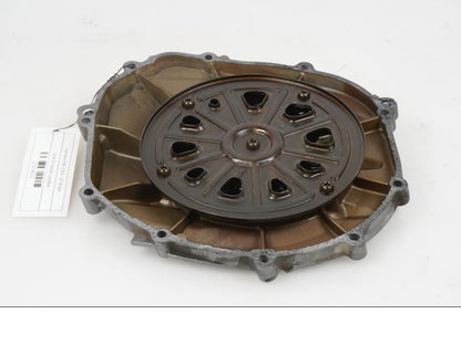 Framsidan på Kopplingskåpa från en Yamaha FJR 1300 -2005 motorcykel.