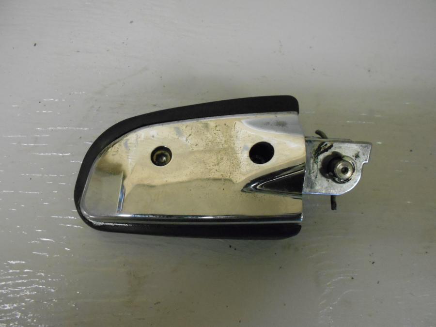 Baksidan på Fotpinne från en BMW K 1200 LT -2007 motorcykel.