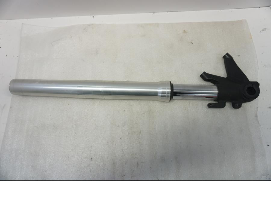 Framsidan på Gaffelben från en Ducati Monster 796 -2013 motorcykel.