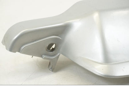 Baksidan på Handskydd från en Honda XL 1000 V -1999 motorcykel.