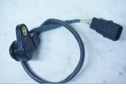 Baksidan på Växellådsgivare från en Kawasaki Ninja 650 -2018 motorcykel.