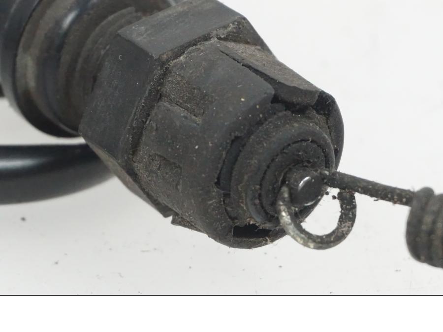 Vänster sida på Bromsljuskontakt från en Yamaha XJ 900 -1997 motorcykel.