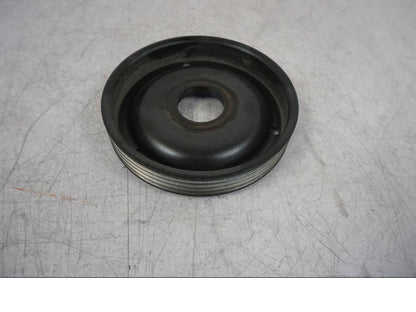 Baksidan på Remhjul från en BMW R 1200 GS -2010 motorcykel.