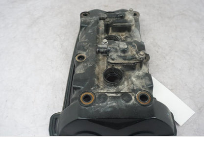 Vänster sida på Ventilkåpa från en Triumph Tiger Explorer -2016 motorcykel.