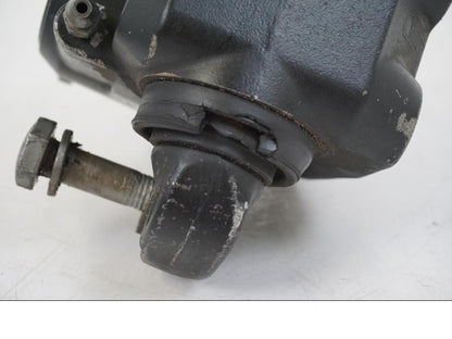 Vänster sida på Bromsok från en Suzuki GS 1000 -1978 motorcykel.