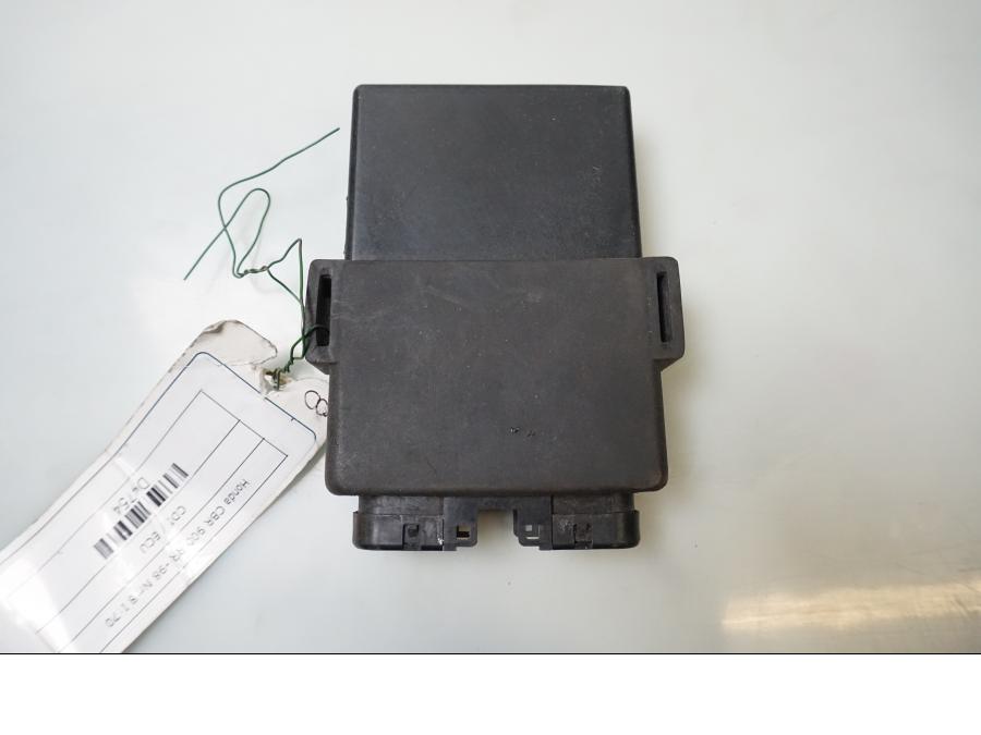 Baksidan på CDI / ECU från en Honda CBR 900 RR -1998 motorcykel.