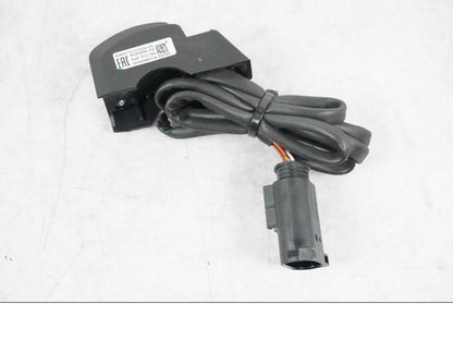 Vänster sida på Styrelreglage från en BMW R 1250 GSA -2021 motorcykel.