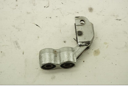 Framsidan på Fotpinnefäste från en Suzuki GSX 1100 EF -1985 motorcykel.