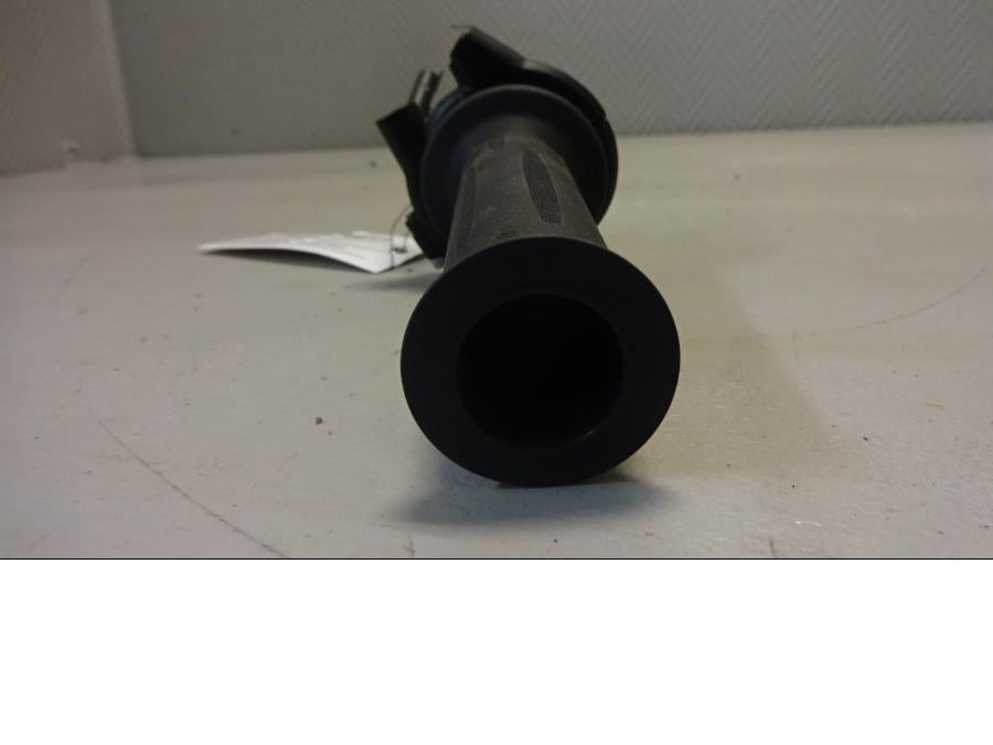 Höger sida på Gasreglage från en BMW F 800 GT -2015 motorcykel.