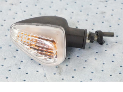 Framsidan på Blinkers från en Suzuki GSX 1300 BK -2008 motorcykel.