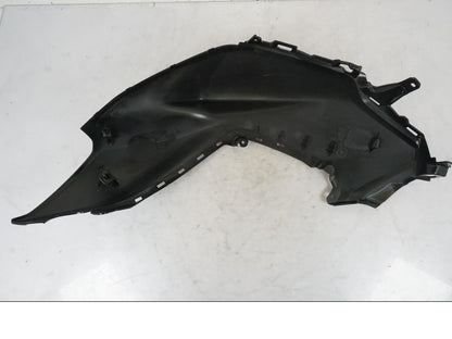 Extrabild1 på Tankkåpa från en Yamaha MT-07 -2022 motorcykel.