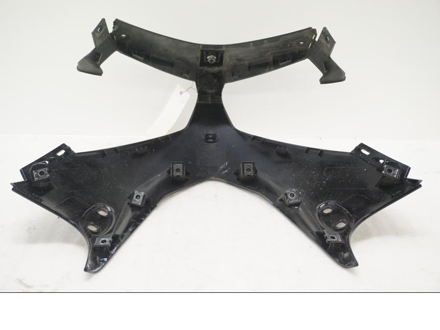 Baksidan på Toppkåpa från en Honda CBR 500 R -2013 motorcykel.