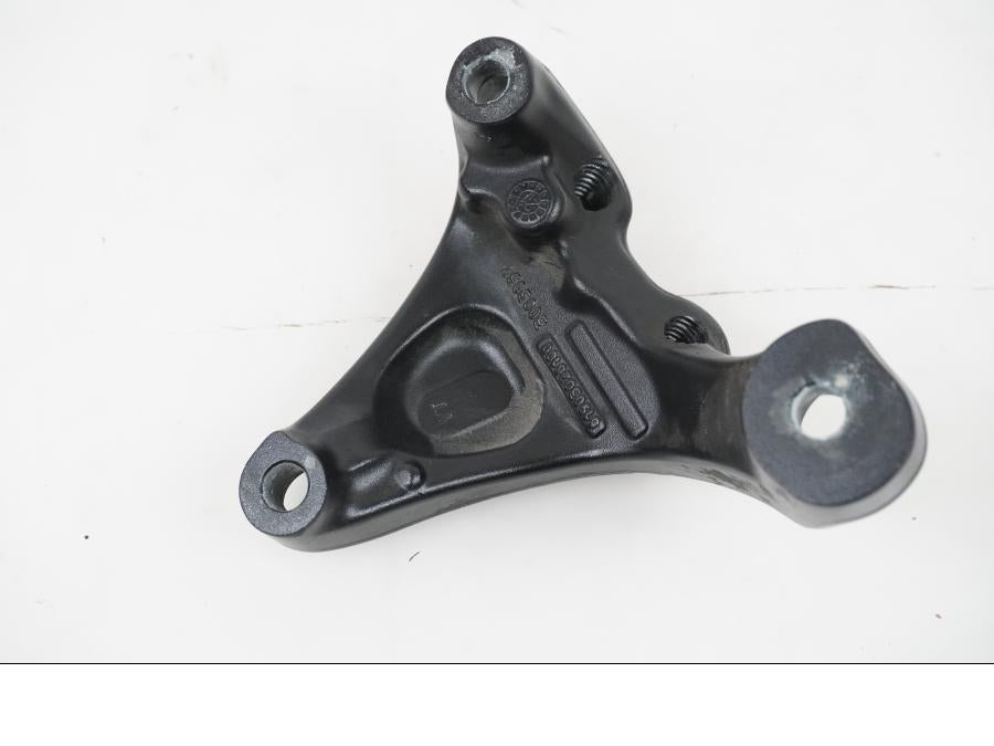 Baksidan på Sidostödsfäste från en KTM 1290 Super Adventure S -2022 motorcykel.