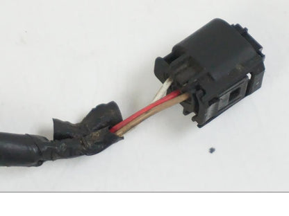 Baksidan på Sidostödsbrytare från en BMW F 650 CS -2002 motorcykel.