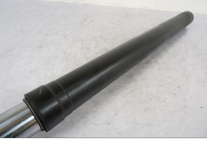 Vänster sida på Gaffelben från en KTM 690 Duke -2014 motorcykel.