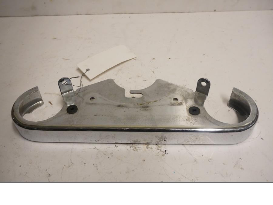 Framsidan på Gaffelbendekor från en Kawasaki VN 1500 -1999 motorcykel.