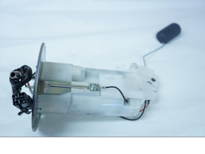 Framsidan på Bensinpump insprut från en Kawasaki Ninja 650 -2018 motorcykel.