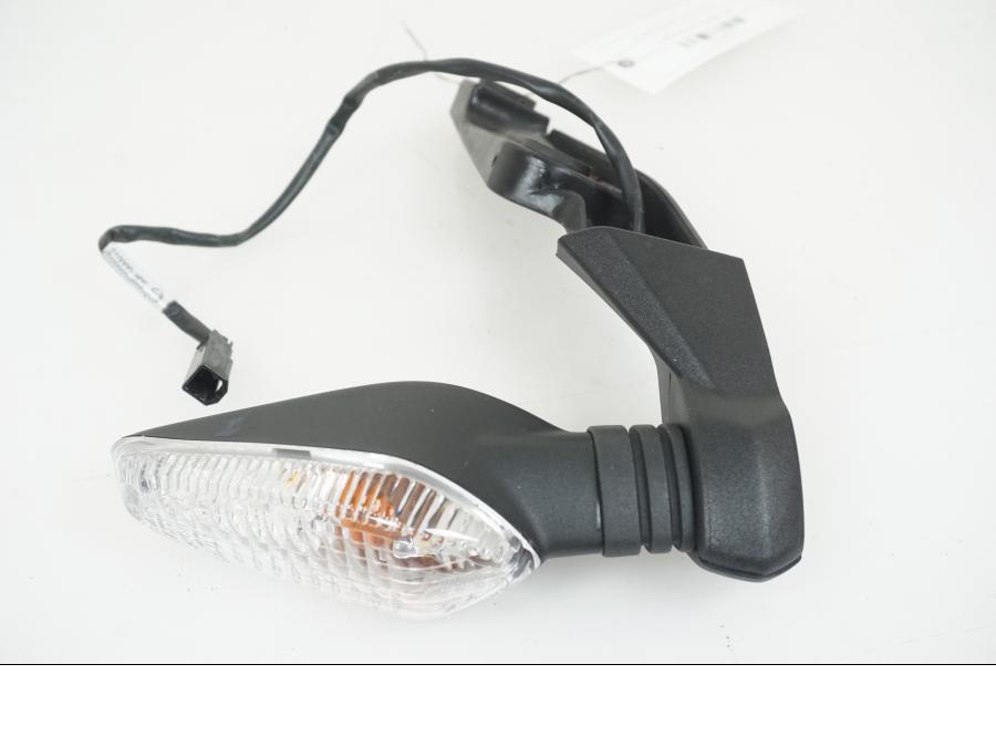 Framsidan på Blinkers från en Ducati Monster 1200 -2014 motorcykel.