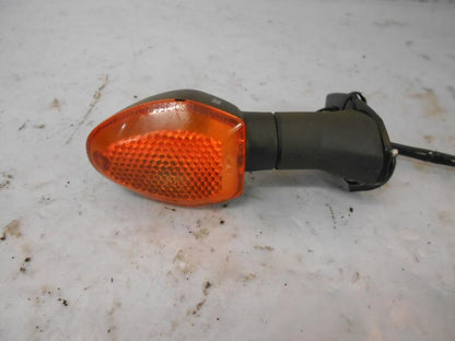 Framsidan på Blinkers från en Suzuki DL 650 -2013 motorcykel.