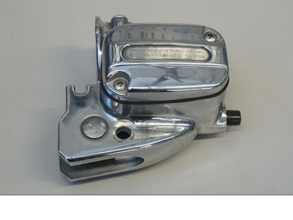 Baksidan på Bromshuvudcylinder från en H-D Touring Road King Classic FLHRCI -2008 motorcykel.