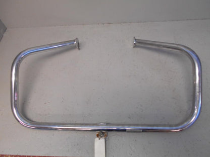 Framsidan på Motorskyddsbåge från en H-D Touring Road King FLHR/I -2016 motorcykel.