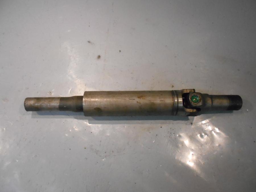 Framsidan på Kardanaxel från en Honda GL 1800 -2001 motorcykel.