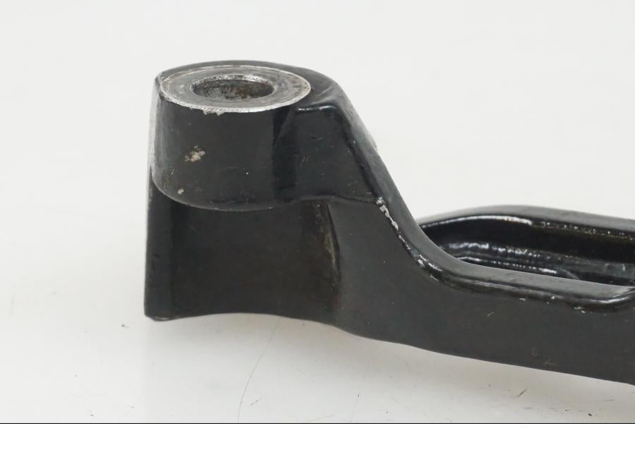 Extrabild1 på Bromsoksfäste från en Yamaha FZR 1000 -1993 motorcykel.