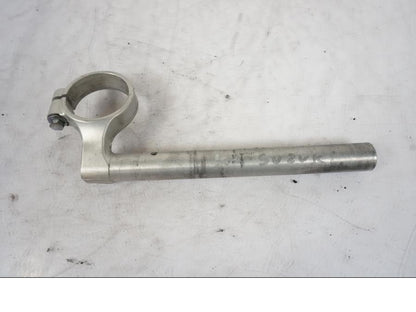 Höger sida på Styre från en Suzuki GSX-R 1000 -2005 motorcykel.