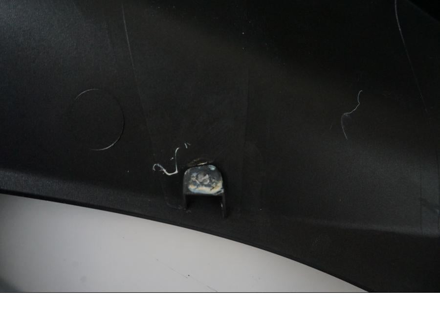 Extrabild5 på Tankkåpa från en Ducati Monster 937 -2021 motorcykel.