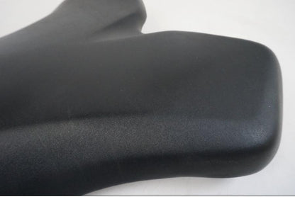 Baksidan på Sadel från en Yamaha YZF 1000 R1 -2006 motorcykel.