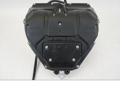 Snett uppifrån på Luftburk från en Yamaha YZF 1000 R1 -2009 motorcykel.