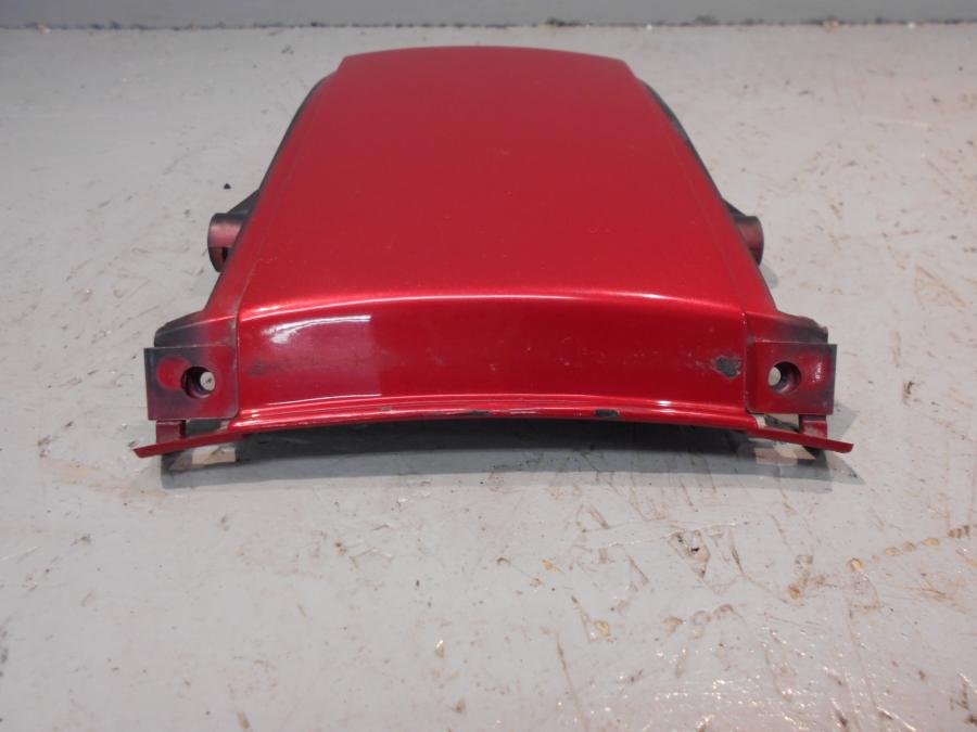 Vänster sida på Bakvinge från en Yamaha TDM 850 -1999 motorcykel.