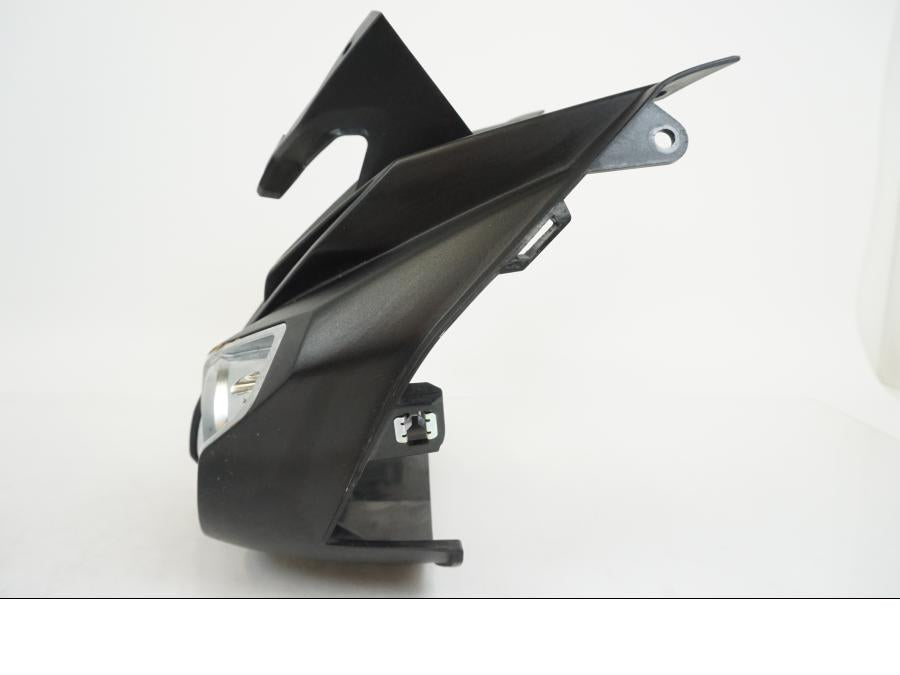 Vänster sida på Strålkastarkåpa från en BMW S 1000 R -2019 motorcykel.