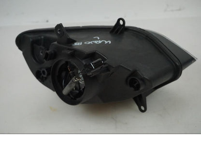 Baksidan på Strålkastare från en BMW K 1200 RS -2008 motorcykel.