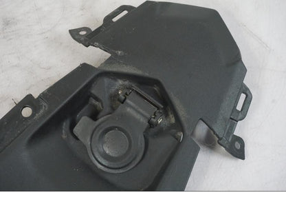 Baksidan på Undertail från en Yamaha MT-09 -2020 motorcykel.