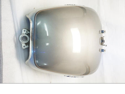 Höger sida på Bensintank från en Yamaha XVZ 13TD -1999 motorcykel.