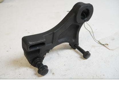 Baksidan på Bromsoksfäste från en Triumph Daytona 675 -2010 motorcykel.