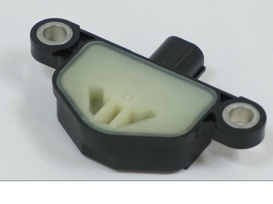 Snett uppifrån på Tilt Sensor från en Honda CB 650 R -2019 motorcykel.