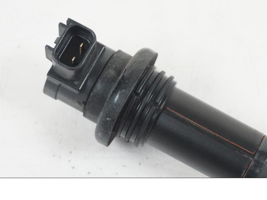 Höger sida på Tändspole från en Yamaha MT-07 -2019 motorcykel.